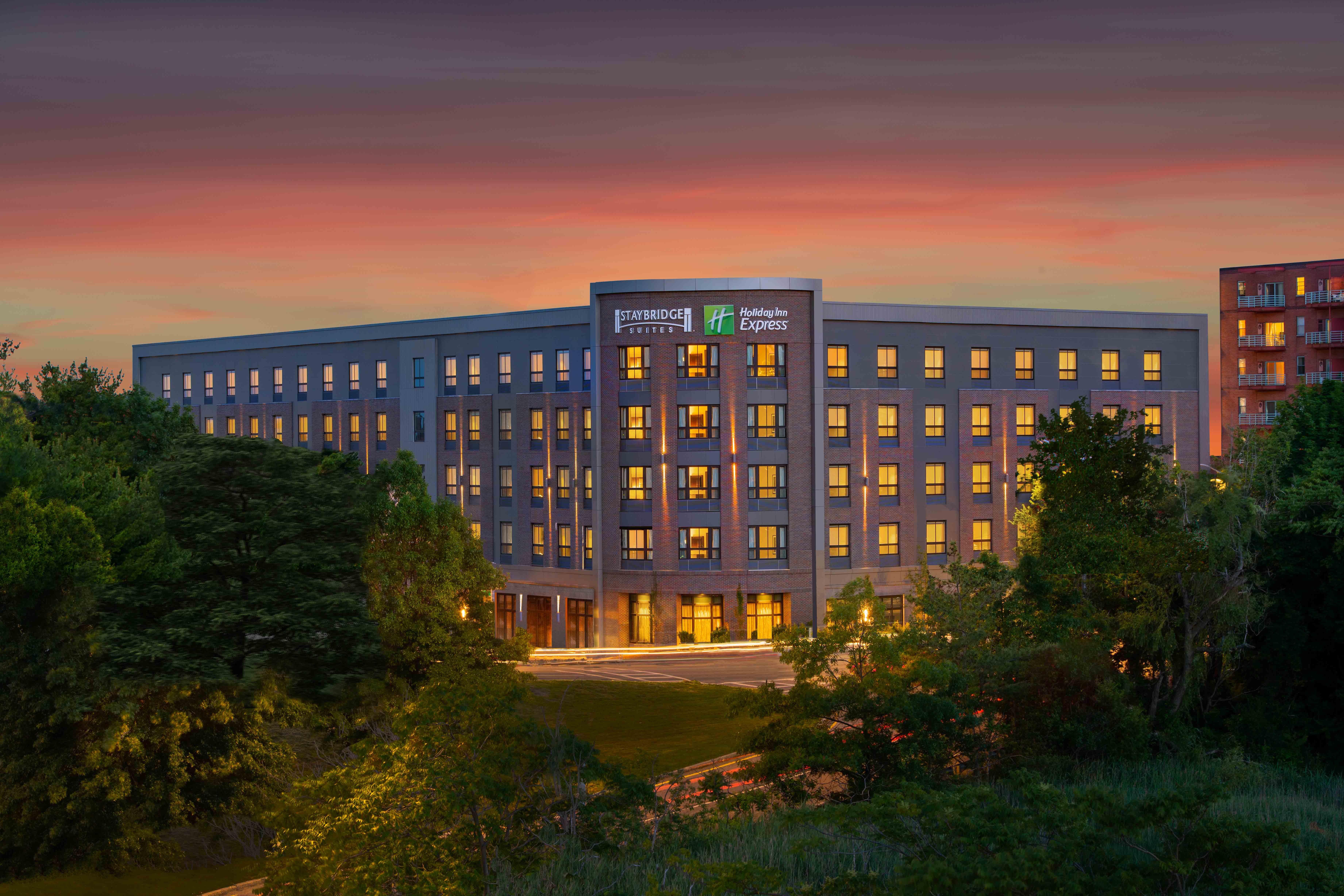 Holiday Inn Express - Boston South - Quincy By Ihg Ngoại thất bức ảnh